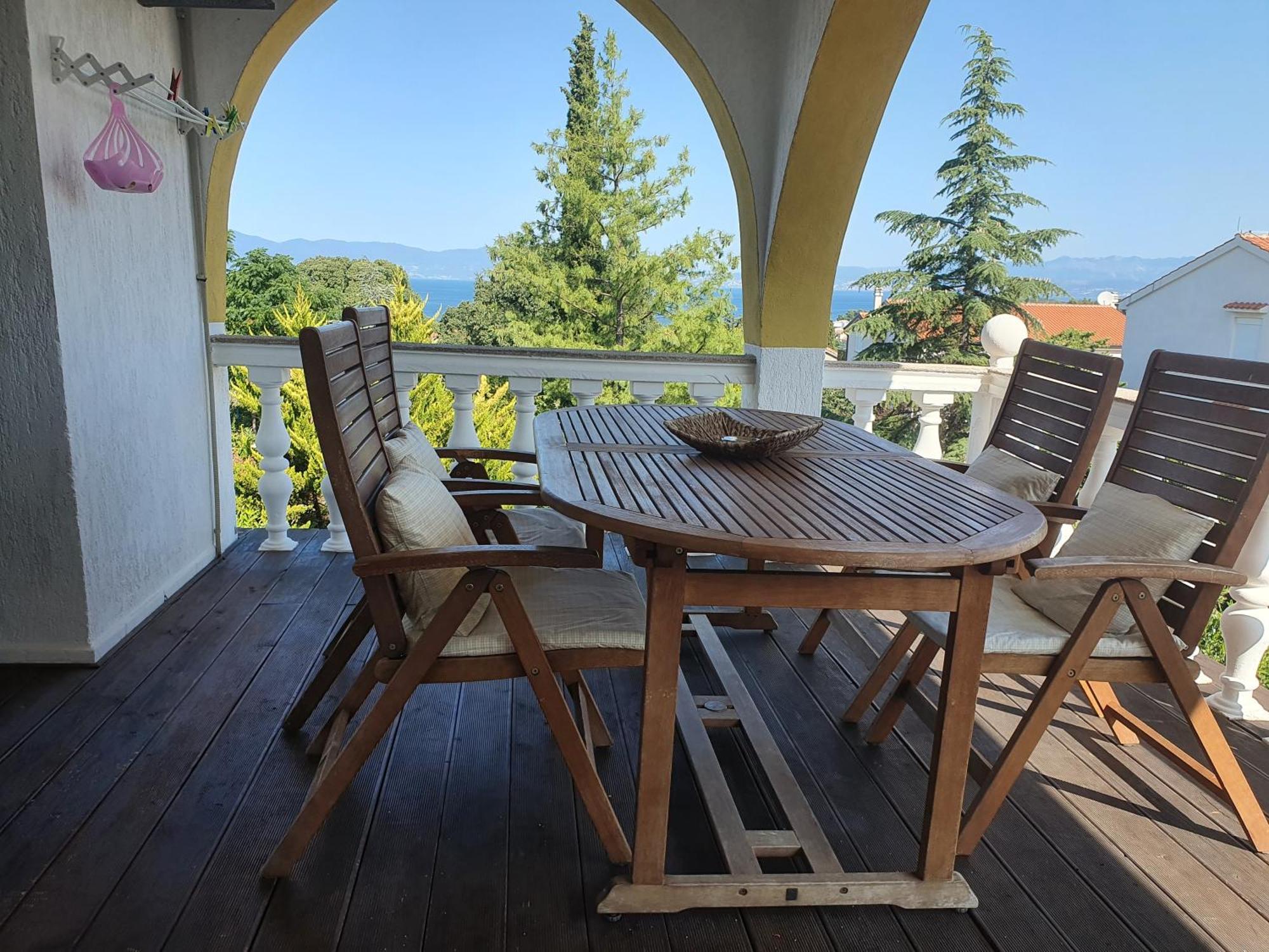 Villa Flora Malinska Rum bild